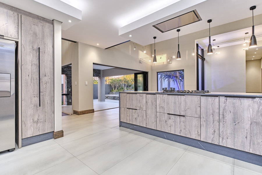 4 Bedroom Property for Sale in Carlswald North Estate Gauteng