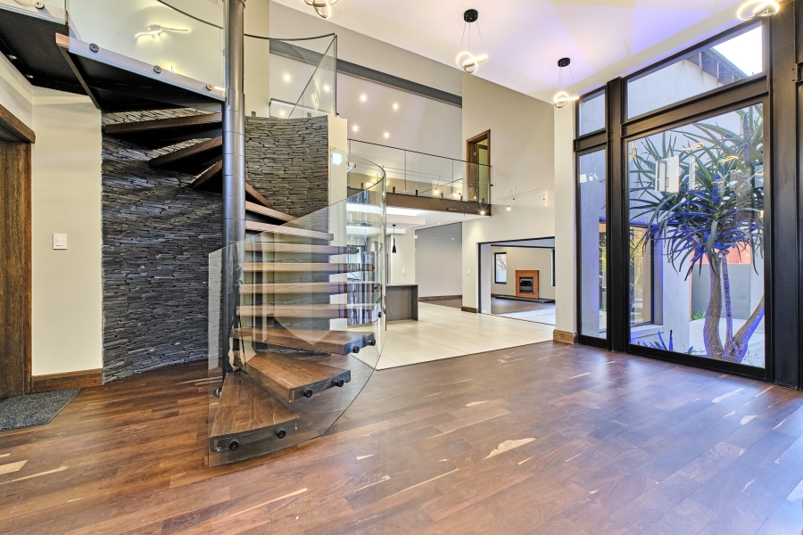 4 Bedroom Property for Sale in Carlswald North Estate Gauteng
