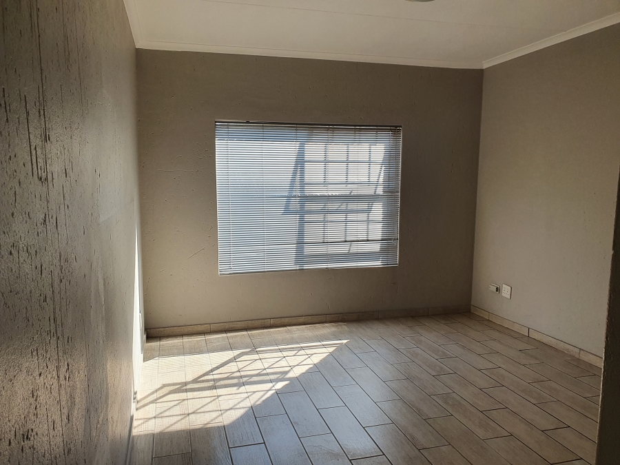 3 Bedroom Property for Sale in Kenleaf Gauteng