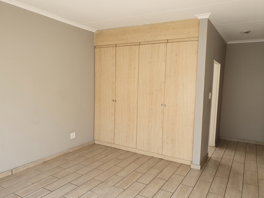 3 Bedroom Property for Sale in Kenleaf Gauteng