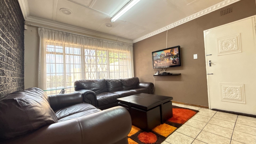 4 Bedroom Property for Sale in Brackenhurst Gauteng