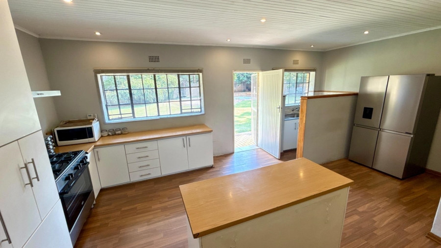 4 Bedroom Property for Sale in Brackenhurst Gauteng