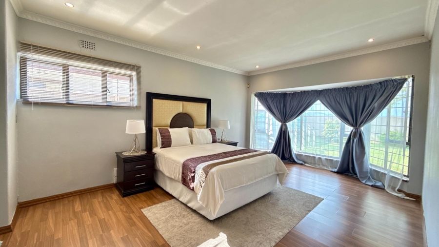 4 Bedroom Property for Sale in Brackenhurst Gauteng