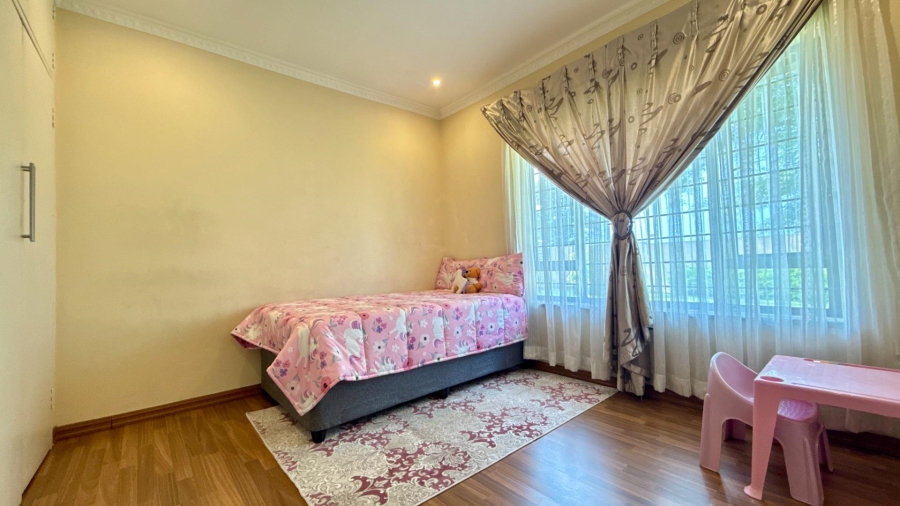 4 Bedroom Property for Sale in Brackenhurst Gauteng