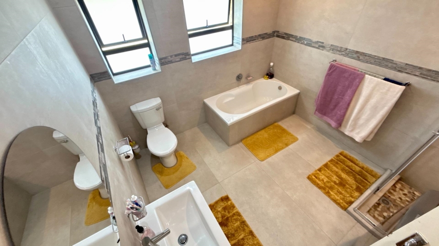 4 Bedroom Property for Sale in Brackenhurst Gauteng