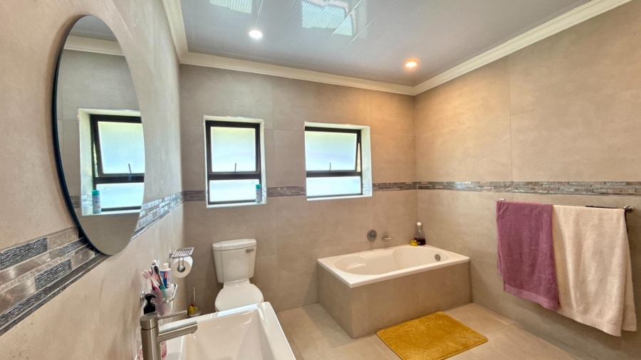 4 Bedroom Property for Sale in Brackenhurst Gauteng