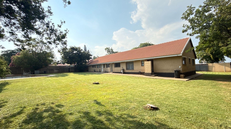 4 Bedroom Property for Sale in Brackenhurst Gauteng
