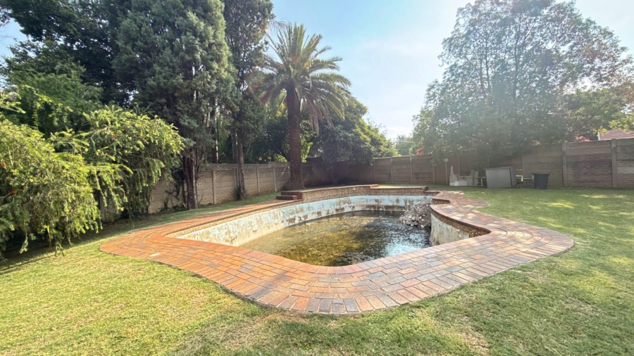 4 Bedroom Property for Sale in Brackenhurst Gauteng