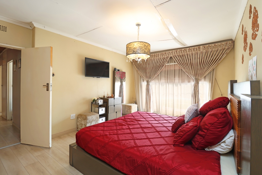 3 Bedroom Property for Sale in Kew Gauteng
