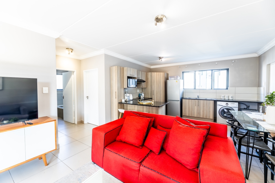 To Let 2 Bedroom Property for Rent in Broadacres Gauteng