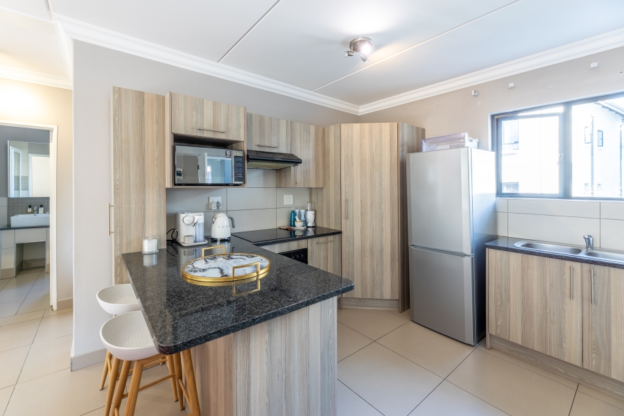 To Let 2 Bedroom Property for Rent in Broadacres Gauteng