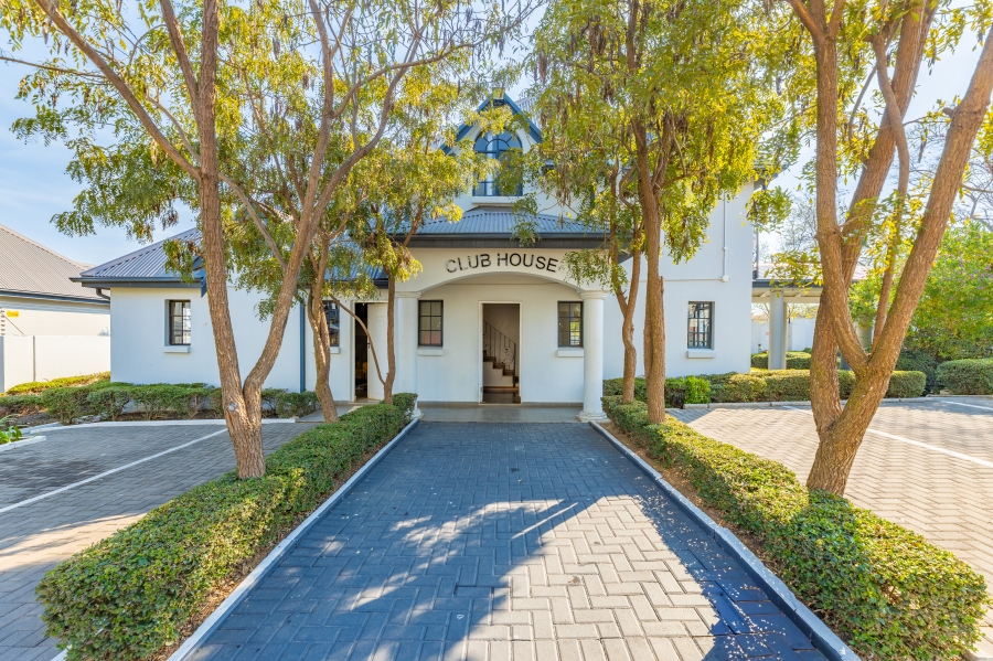 To Let 2 Bedroom Property for Rent in Broadacres Gauteng