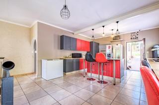 3 Bedroom Property for Sale in Mulbarton Gauteng