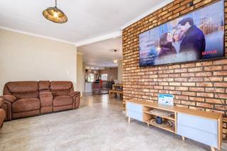 3 Bedroom Property for Sale in Mulbarton Gauteng