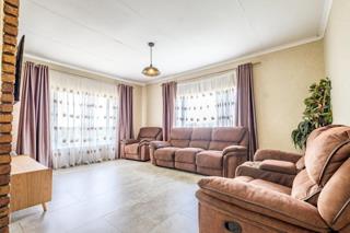 3 Bedroom Property for Sale in Mulbarton Gauteng