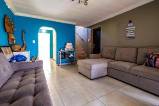 3 Bedroom Property for Sale in Mulbarton Gauteng