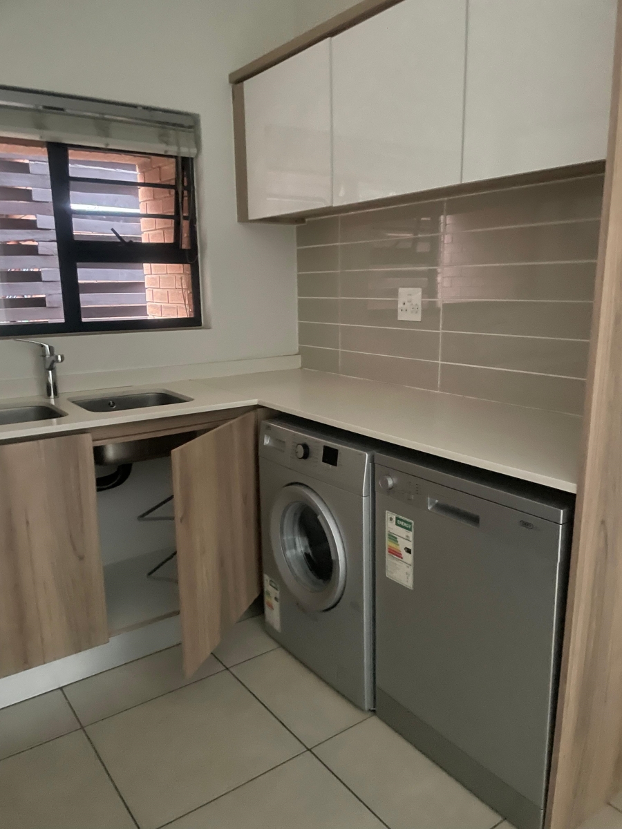 To Let 3 Bedroom Property for Rent in Linbro Park Gauteng