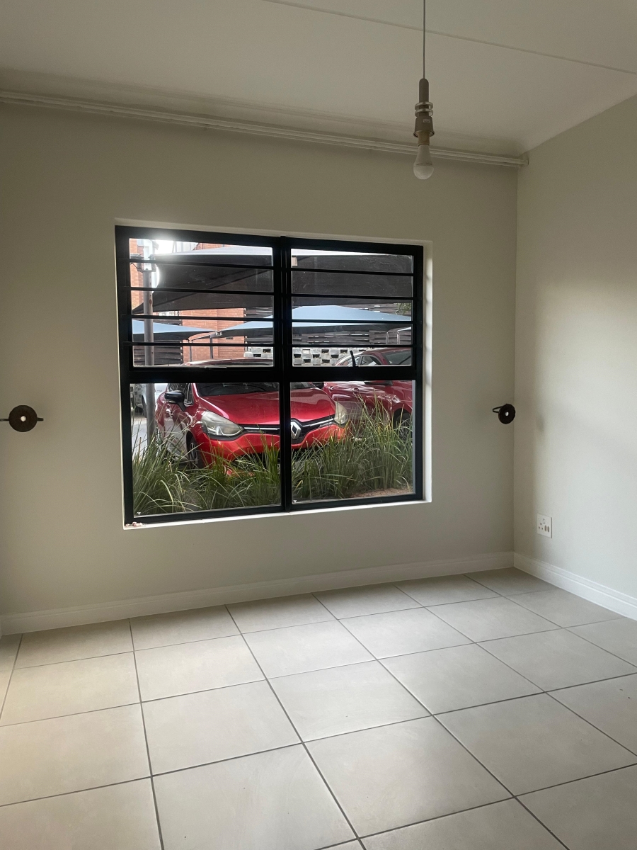 To Let 3 Bedroom Property for Rent in Linbro Park Gauteng