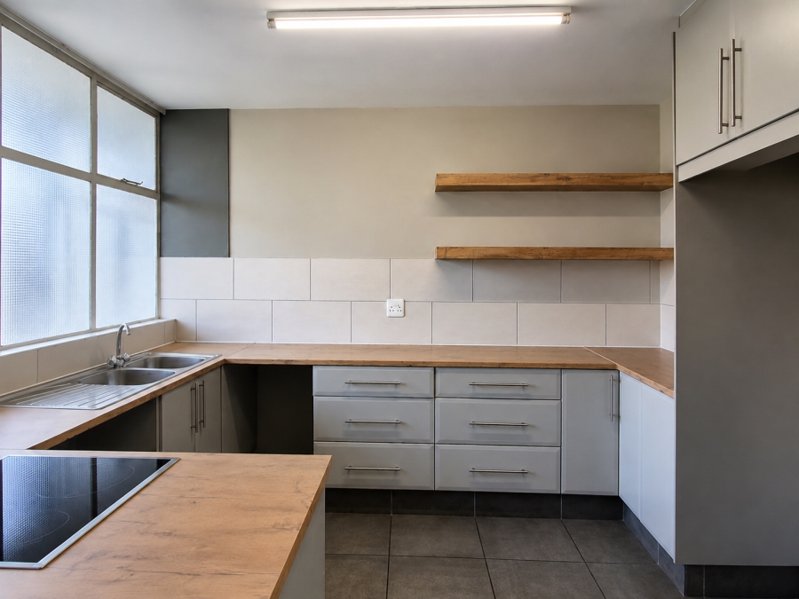 2 Bedroom Property for Sale in Three Rivers Proper Gauteng