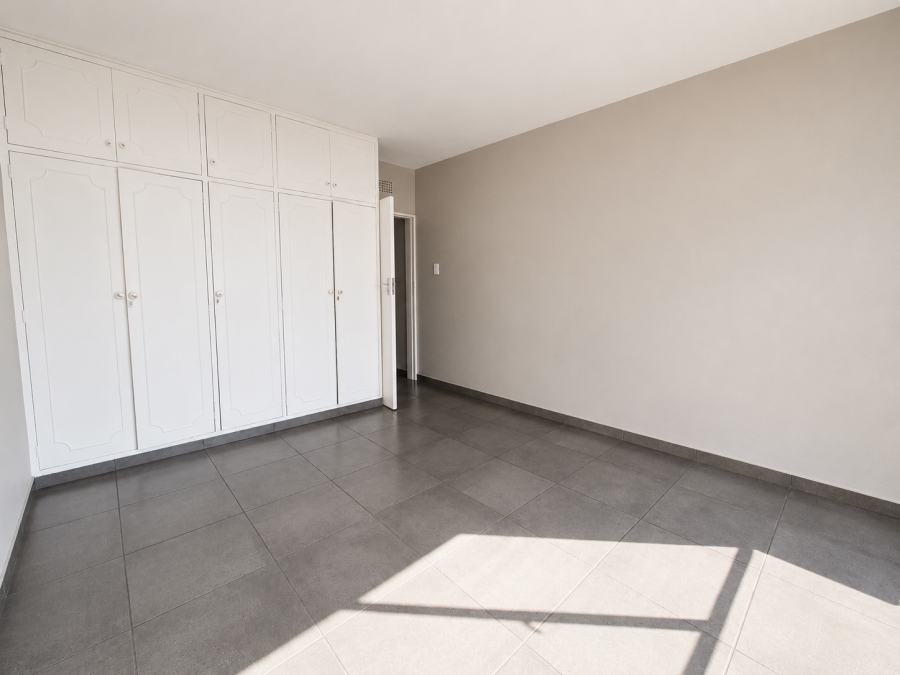 2 Bedroom Property for Sale in Three Rivers Proper Gauteng