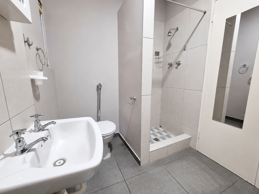 2 Bedroom Property for Sale in Three Rivers Proper Gauteng