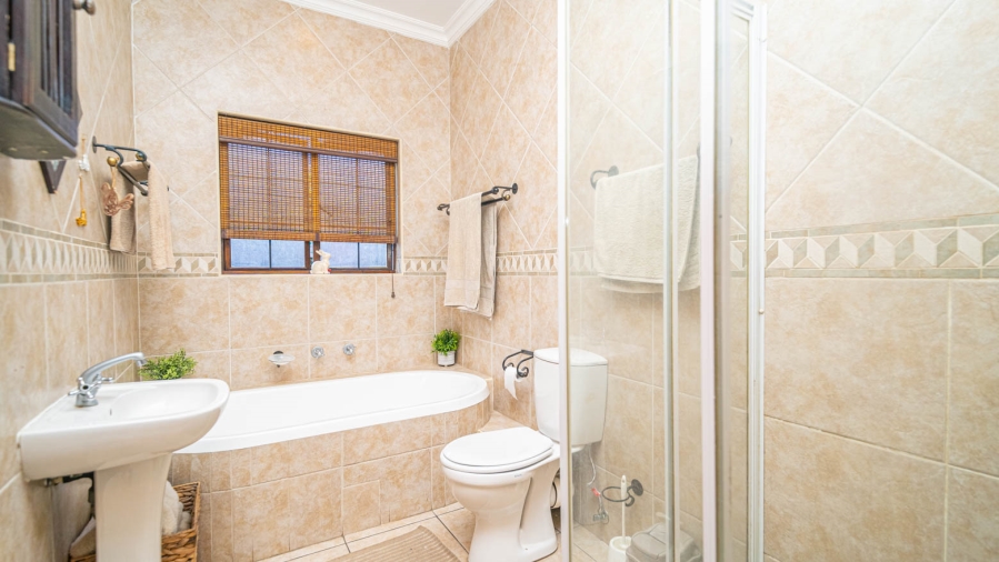 3 Bedroom Property for Sale in Witkoppen Gauteng