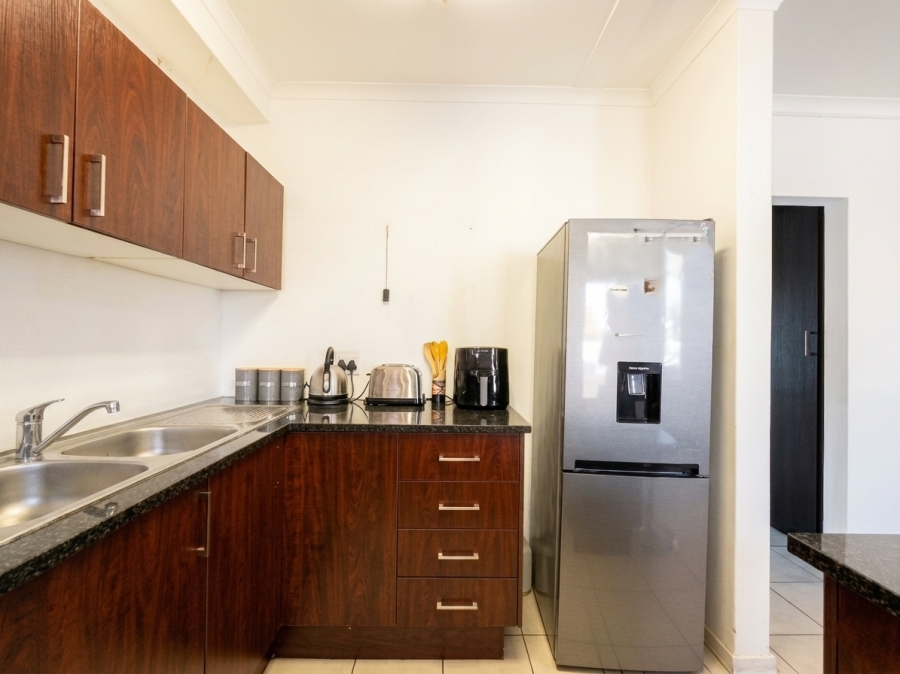 2 Bedroom Property for Sale in Blackheath Gauteng