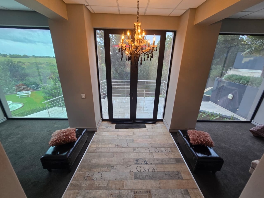 5 Bedroom Property for Sale in Three Rivers East Gauteng