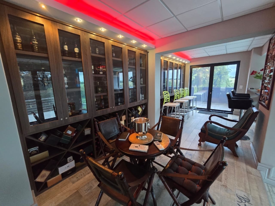 5 Bedroom Property for Sale in Three Rivers East Gauteng