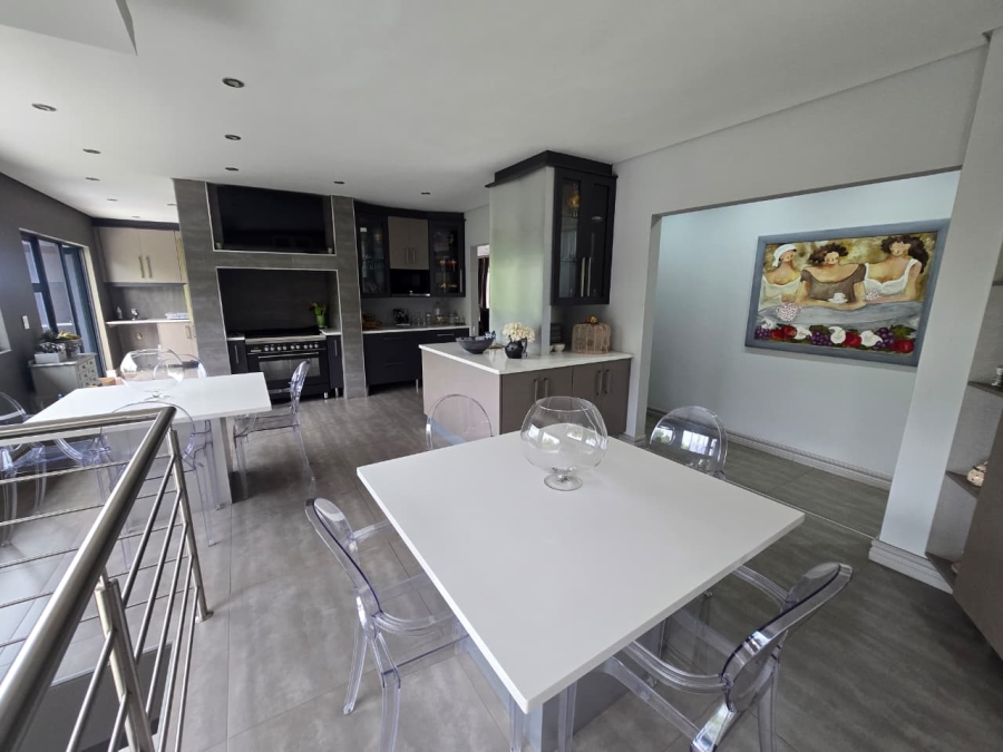 5 Bedroom Property for Sale in Three Rivers East Gauteng