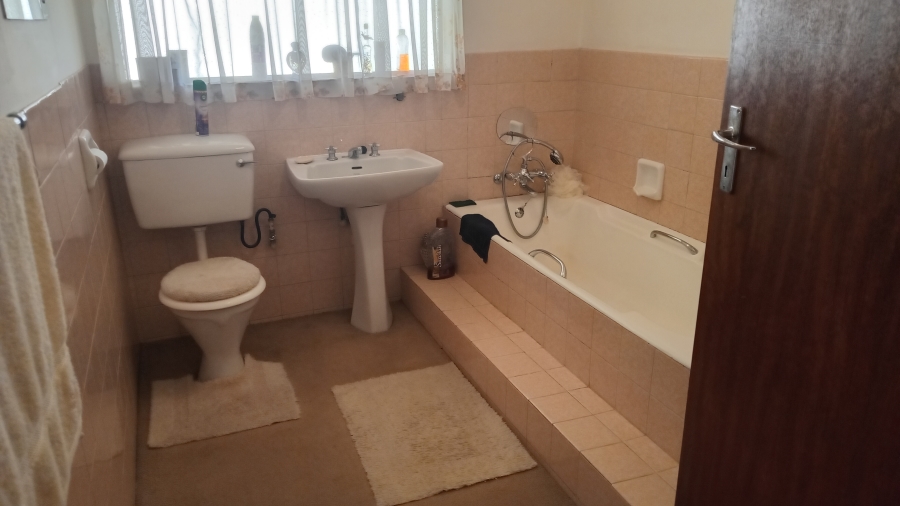 3 Bedroom Property for Sale in Kensington B Gauteng