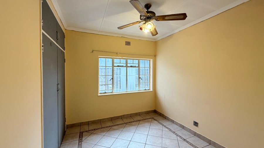 8 Bedroom Property for Sale in West Park Gauteng