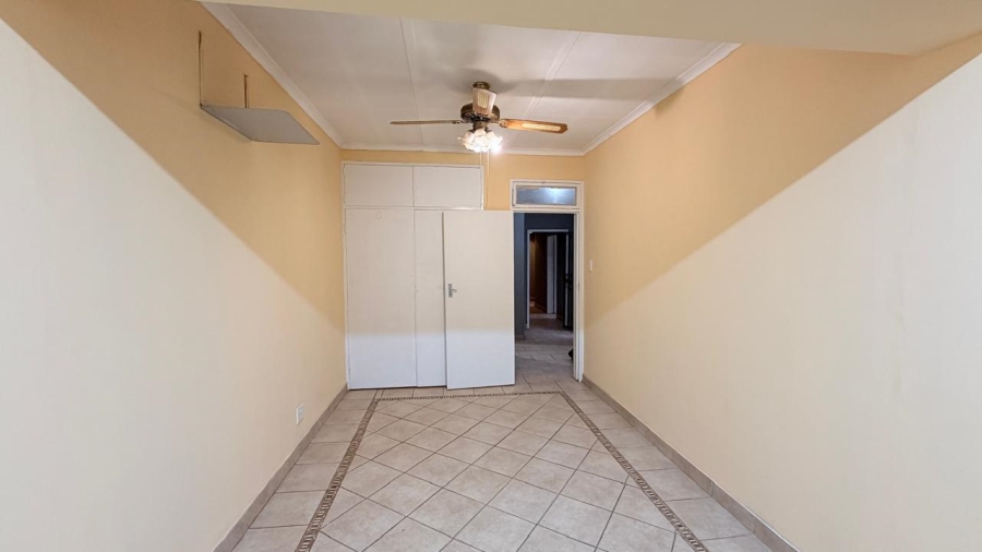 8 Bedroom Property for Sale in West Park Gauteng