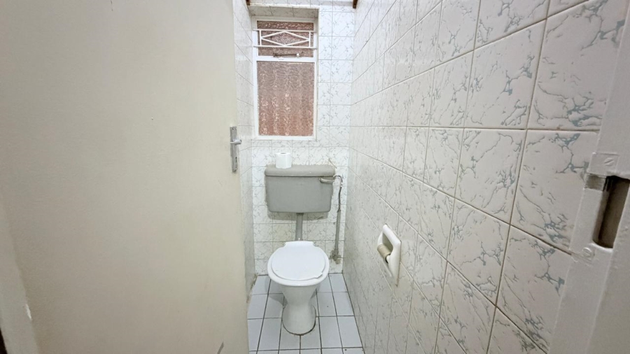 8 Bedroom Property for Sale in West Park Gauteng