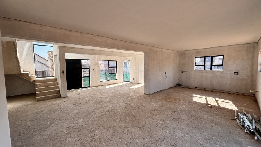 4 Bedroom Property for Sale in Roodepark Eco Estate Gauteng