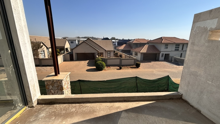 4 Bedroom Property for Sale in Roodepark Eco Estate Gauteng