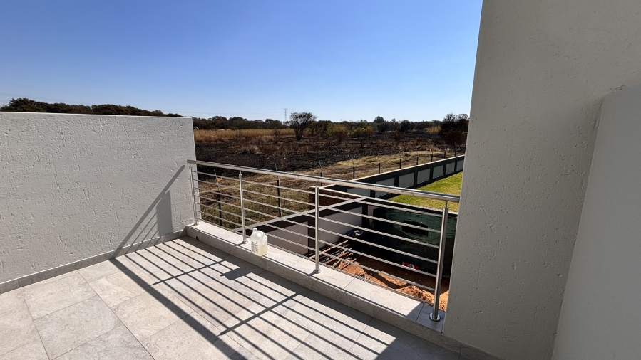 4 Bedroom Property for Sale in Zambezi Manor Lifestyle Estate Gauteng