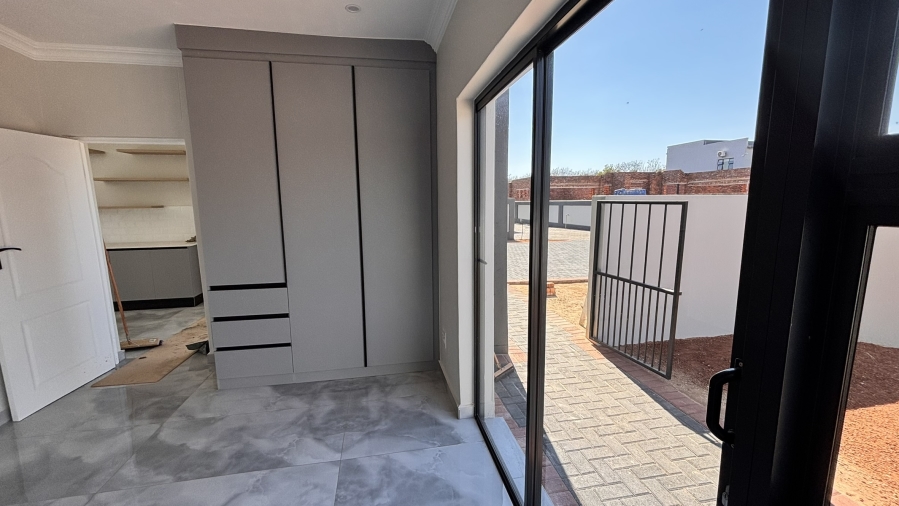 4 Bedroom Property for Sale in Zambezi Manor Lifestyle Estate Gauteng