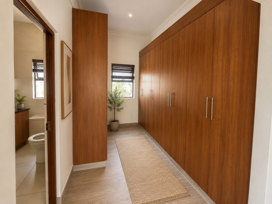 To Let 4 Bedroom Property for Rent in Greenstone Hill Gauteng
