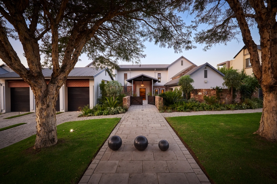 4 Bedroom Property for Sale in Waterfall Country Estate Gauteng