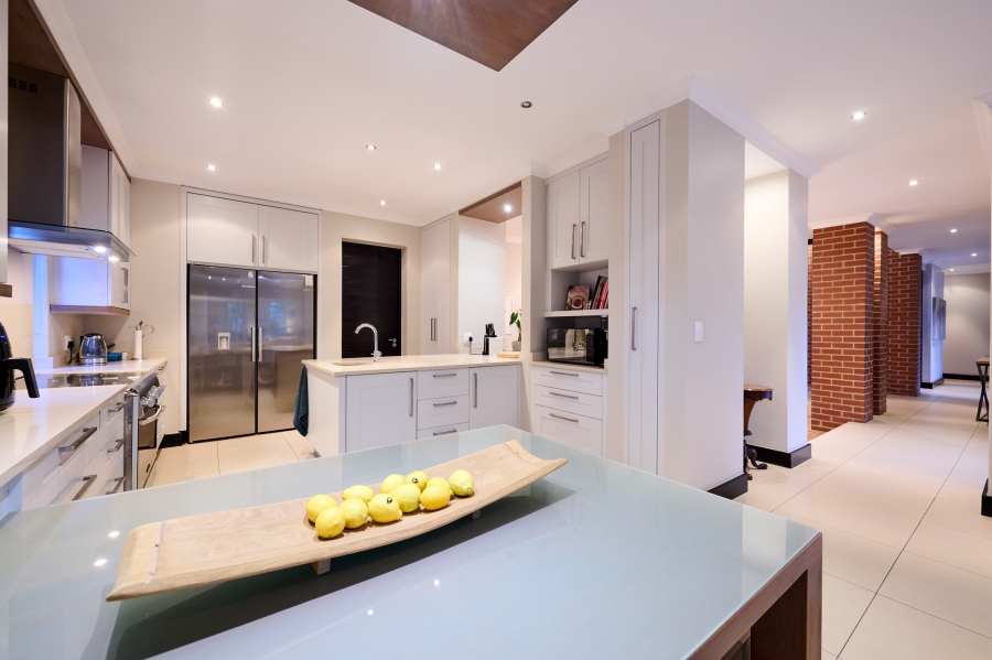 4 Bedroom Property for Sale in Waterfall Country Estate Gauteng