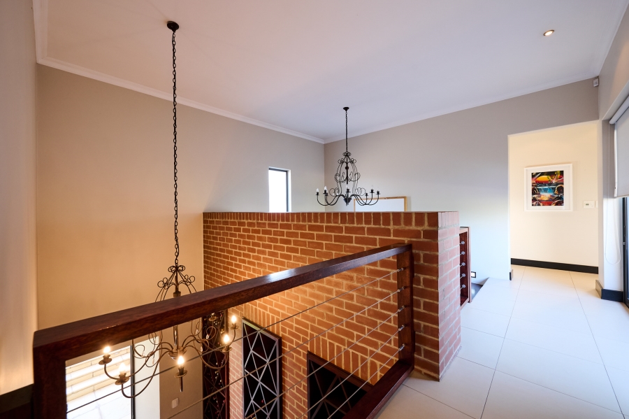 4 Bedroom Property for Sale in Waterfall Country Estate Gauteng