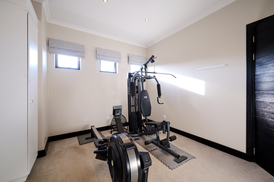 4 Bedroom Property for Sale in Waterfall Country Estate Gauteng