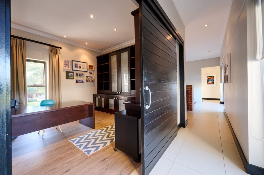 4 Bedroom Property for Sale in Waterfall Country Estate Gauteng