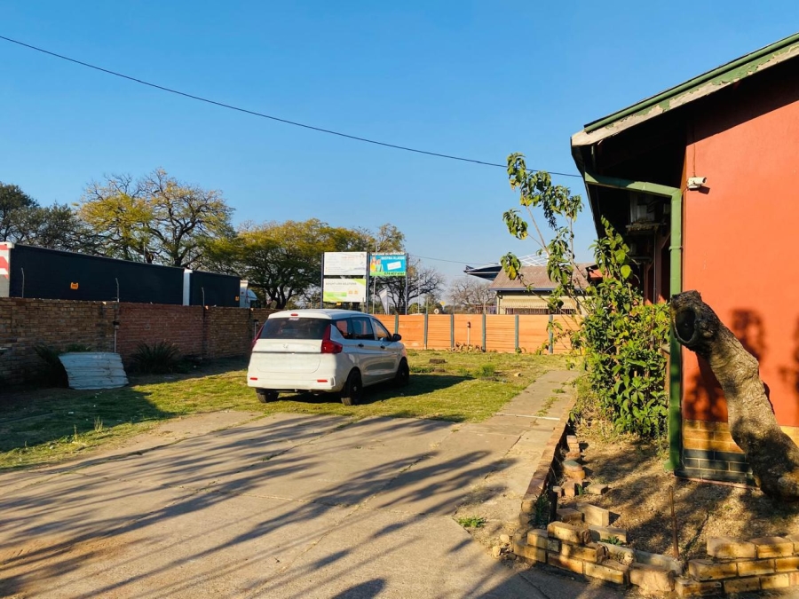 4 Bedroom Property for Sale in Pretoria Gardens Gauteng