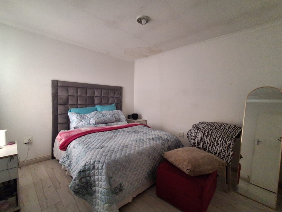 3 Bedroom Property for Sale in Devland Gauteng