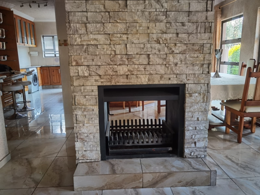 3 Bedroom Property for Sale in Zambezi Country Estate Gauteng
