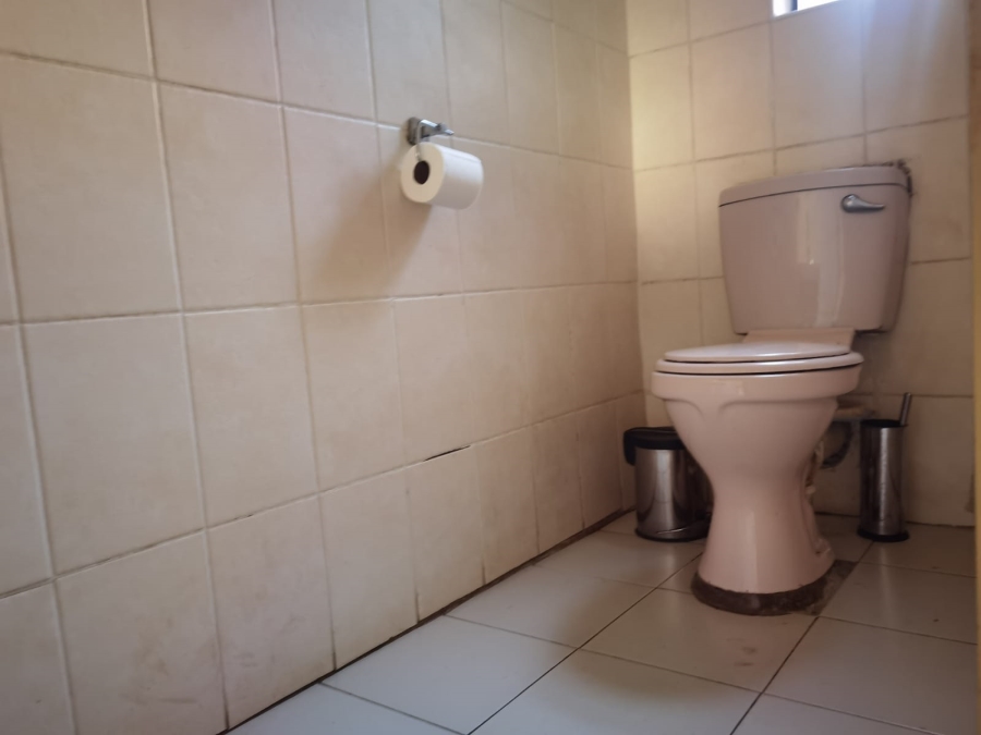 3 Bedroom Property for Sale in Zambezi Country Estate Gauteng