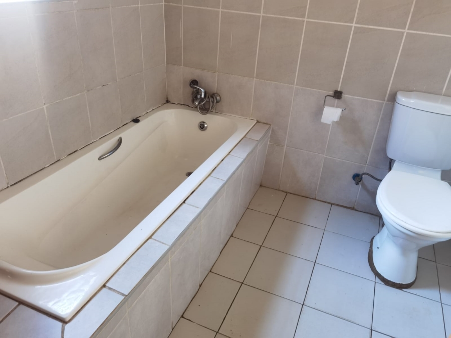 3 Bedroom Property for Sale in Zambezi Country Estate Gauteng
