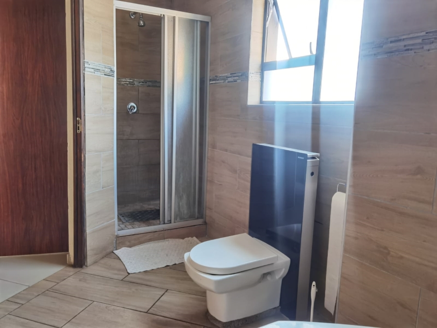 3 Bedroom Property for Sale in Zambezi Country Estate Gauteng